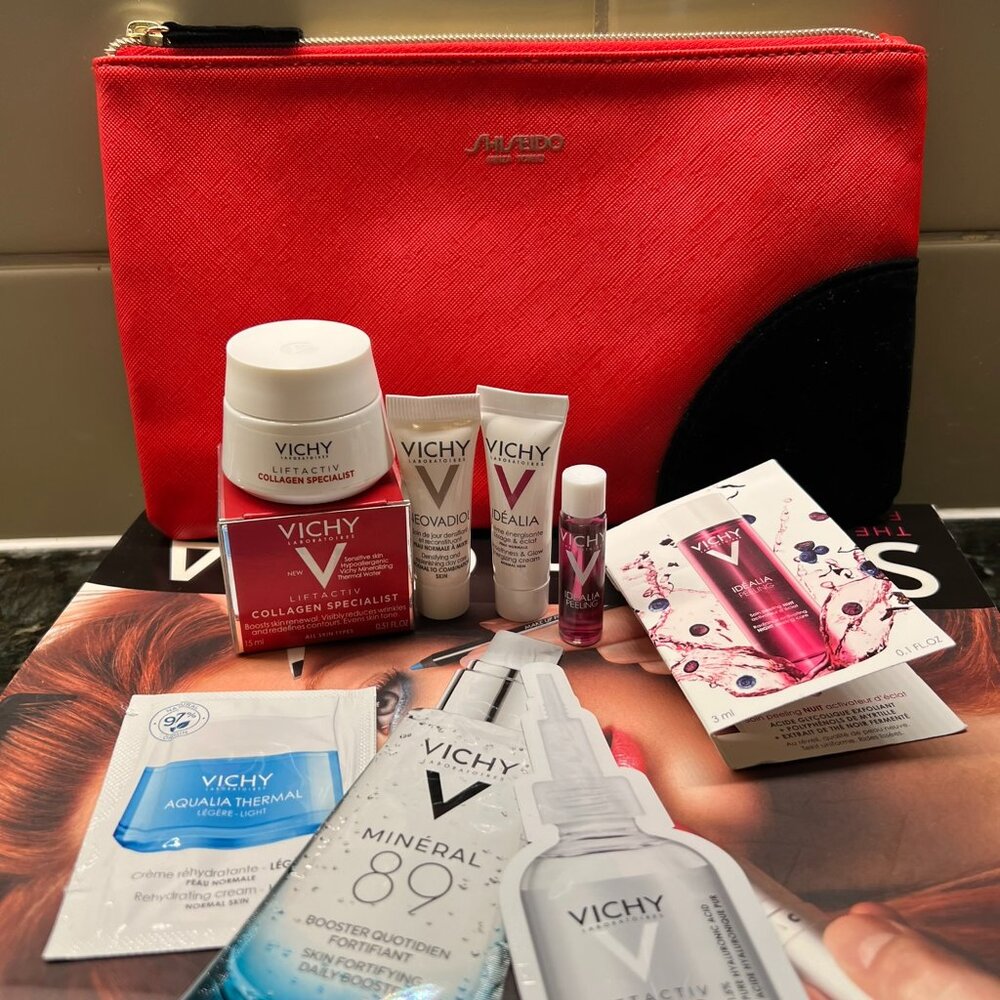 Vichy Laboratoires Set of 8 Collagen Specialist and Idealia Travel Set